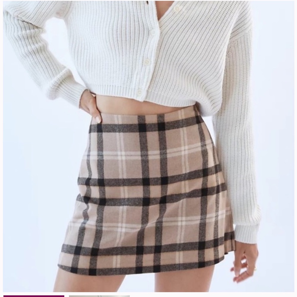 Aritzia Classic Mini Plaid Skirt